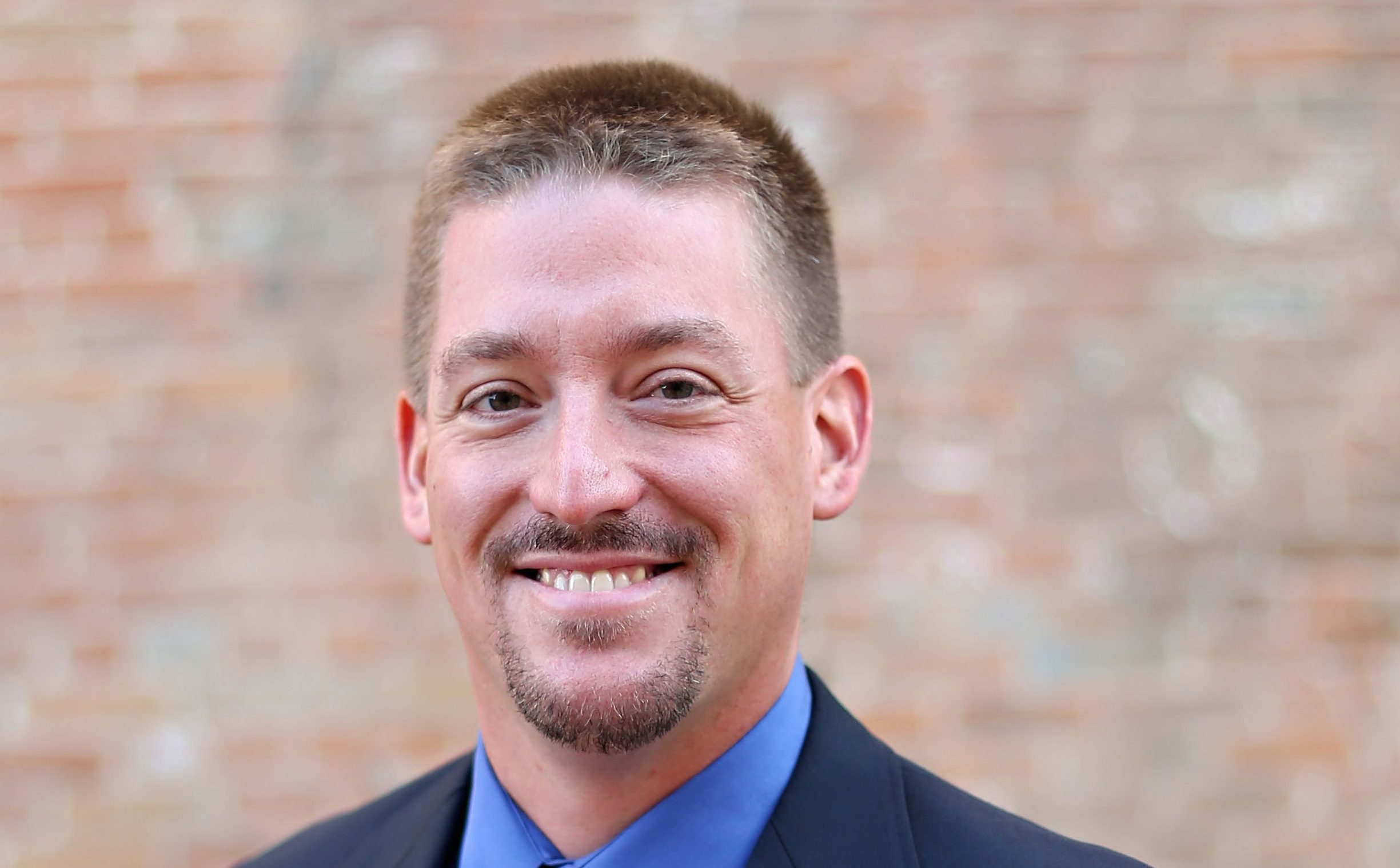 2015-matt-heemstra-headshot-cropped